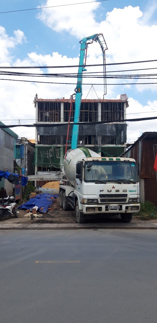 NHÀ MÁY BÊ TÔNG TƯƠI LÊ PHAN TẠI BẾN LỨC LONG AN