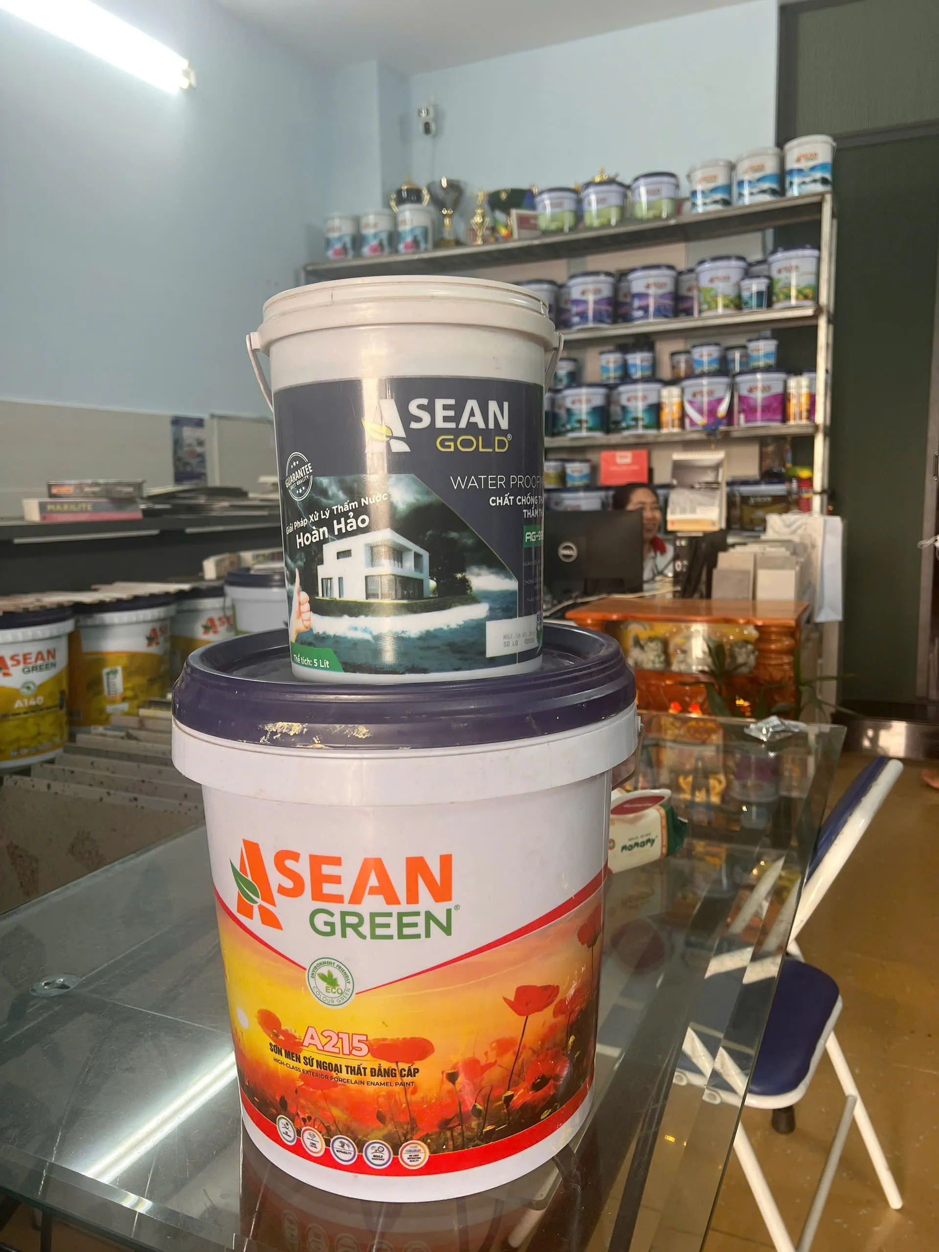 Xử Lý Tận Gốc Thấm & Nứt Trước Khi Sơn – Cách Làm Để Tường Không Bị Lại