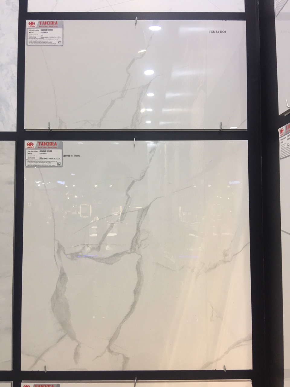 Gạch Lát Nền taicera GP68085J