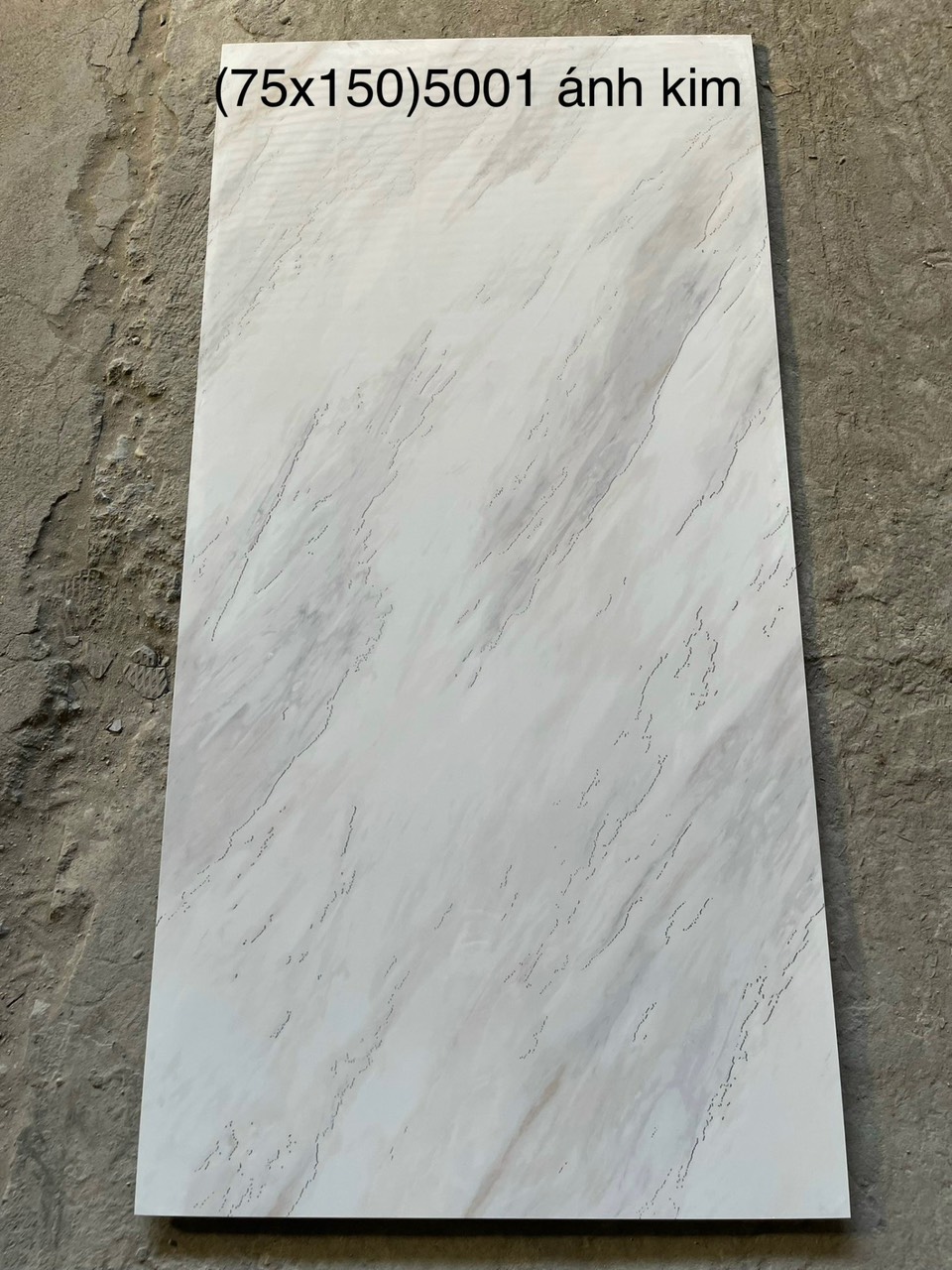 Gạch 750x1500 Khắc Kim Trắng vân Đá