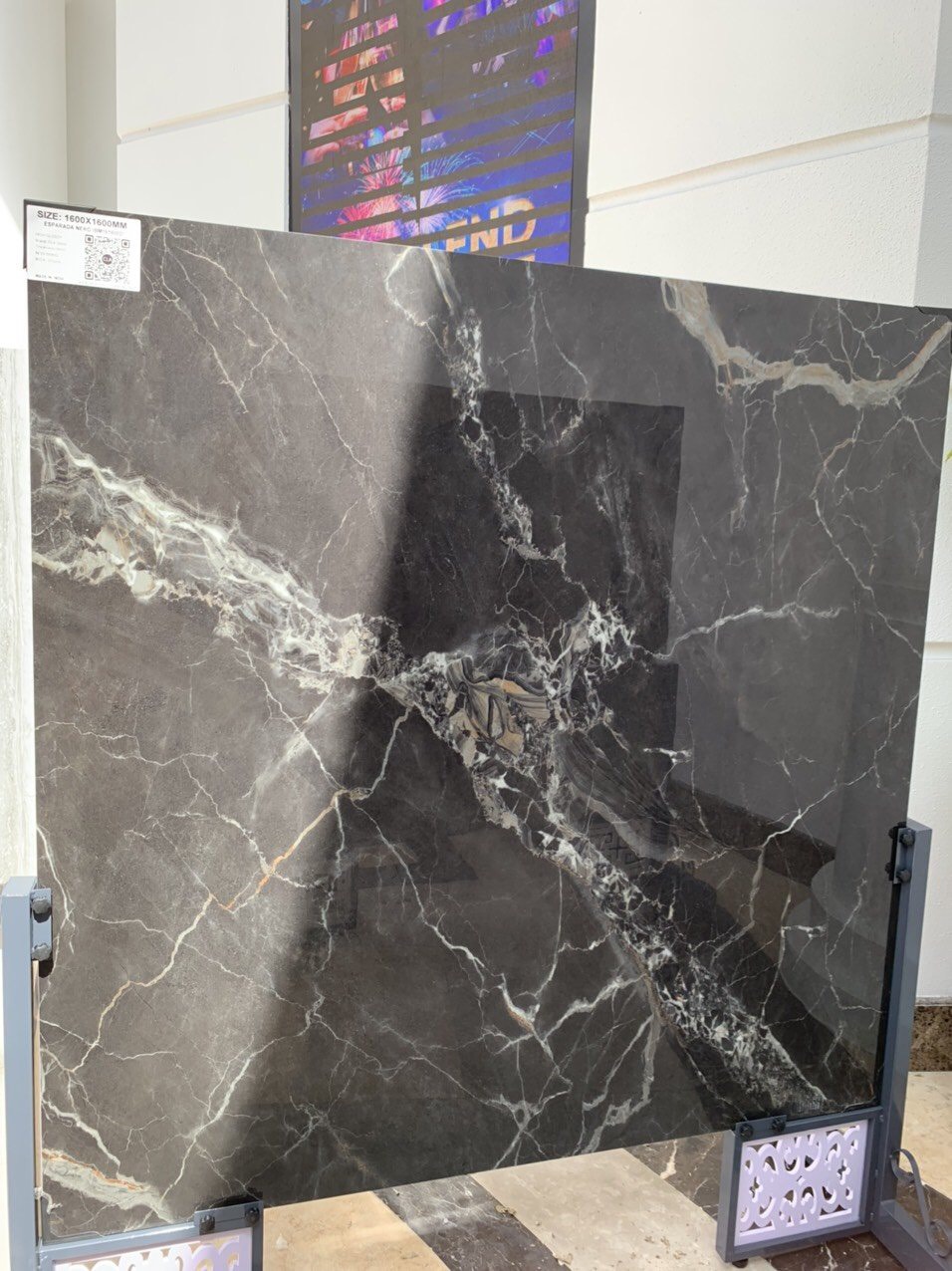 Gạch 1600x1600 Khổ Lớn